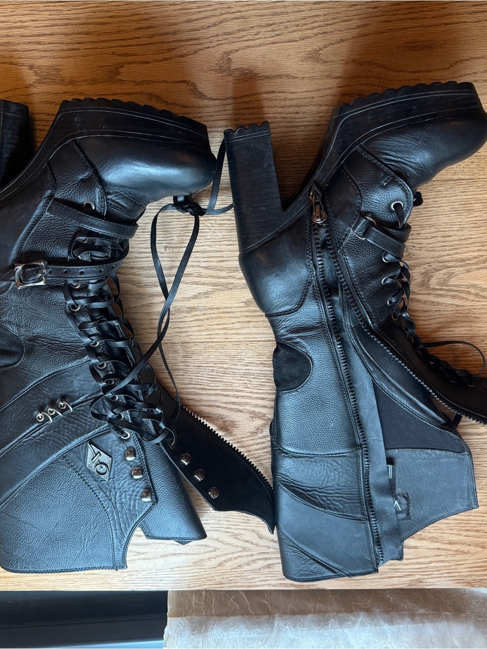 Verillas Black Lace-Up High Heel Combat Boots - size U.S. women’s 9/eu39 - Picture 5 of 10